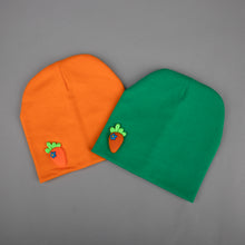 TIPY TIPY TAP SET OF 2  UNISEX CARROT DESIGN INFANT CAP - GREEN/ORANGE