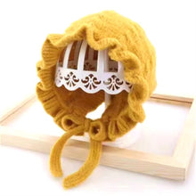 TIPY TIPY TAP WINTER BONNET CAP - YELLOW