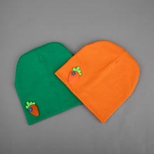 TIPY TIPY TAP SET OF 2  UNISEX CARROT DESIGN INFANT CAP - GREEN/ORANGE