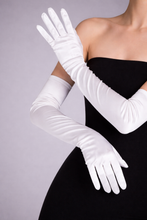TIPY TIPY TAP FULLFINGER SATIN ELBOW LENGTH GLOVES - WHITE