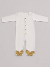 TIPY TIPY TAP ANGEL WINGS SLEEPSUIT WITH CAP - WHITE