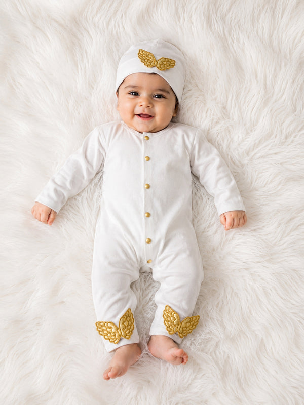 TIPY TIPY TAP ANGEL WINGS SLEEPSUIT WITH CAP - WHITE