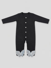 TIPY TIPY TAP ANGEL WINGS SLEEPSUIT WITH CAP - BLACK