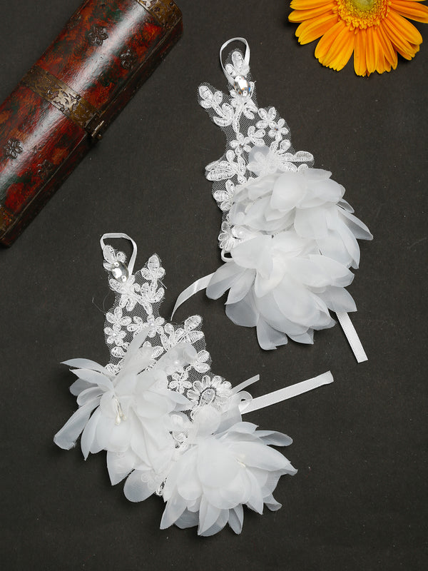 TIPY TIPY TAP FLORAL GLOVES - WHITE