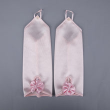 TIPY TIPY TAP FINGERLESS SATIN BOW GLOVES - PINK