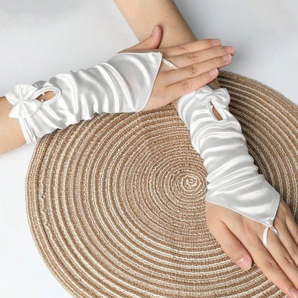 TIPY TIPY TAP FINGERLESS SATIN BOW GLOVES - WHITE