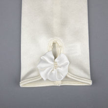 TIPY TIPY TAP FINGERLESS SATIN BOW GLOVES - IVORY
