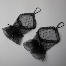 TIPY TIPY TAP FINGERLESS NETTED GLOVES - BLACK