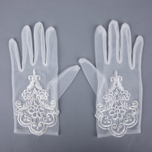 TIPY TIPY TAP FULL FINGER SELF DESIGN GLOVES - IVORY
