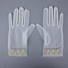 TIPY TIPY TAP FULL FINGER PEARLY RHINESTONE GLOVES - WHITE
