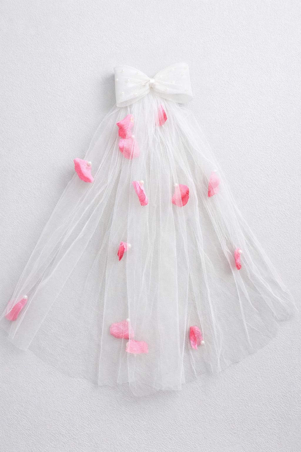 TIPY TIPY TAP Girls White Pearl Bow Veil Hair Clip with Pink Petal Detailing | Party & Wedding Hair Accessory
