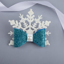 TIPY TIPY TAP SNOWFLAKES CLIP - WHITE/BLUE