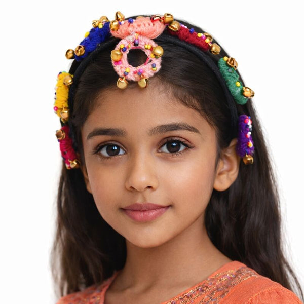 TIPY TIPY TAP MIRROR BROOCH HAIR BAND ATTACHED MAANG TIKKA - MULTICOLOR
