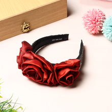 TIPY TIPY TAP EMBELLISHED FLOWER HAIRBAND - RED