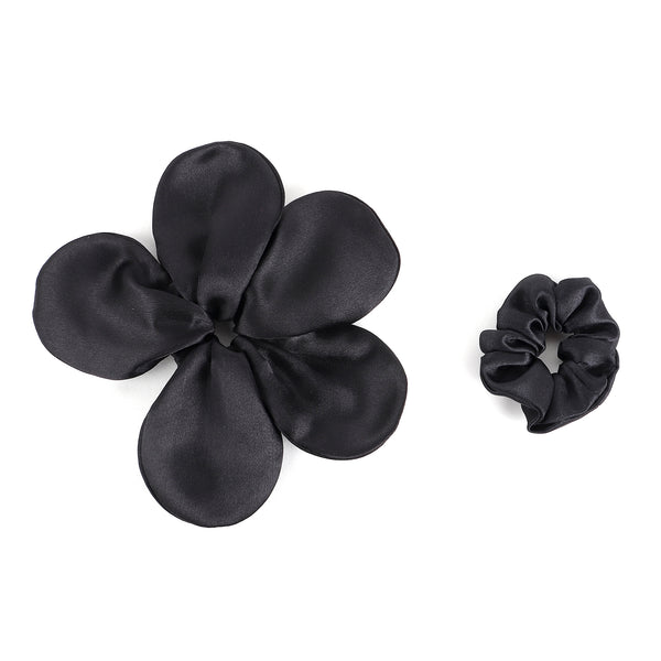 TIPY TIPY TAP FLOWER SHAPE SCRUNCHIE - BLACK