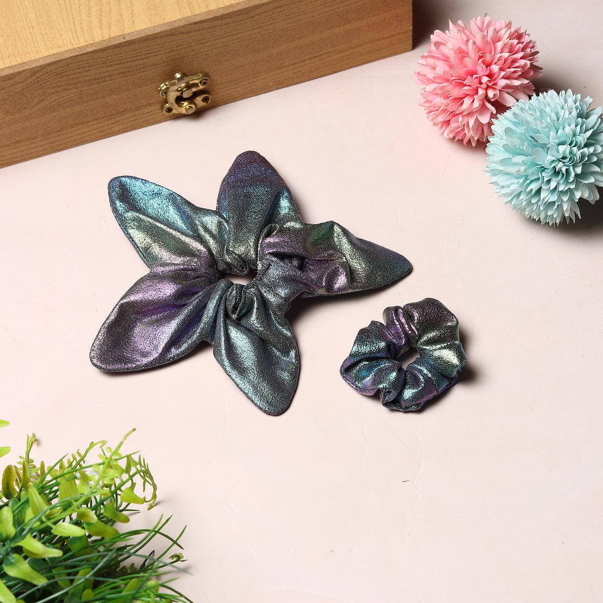 TIPY TIPY TAP STAR SHAPE SCRUNCHIE - BLUE