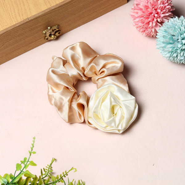 TIPY TIPY TAP  FLOWER SCRUNCHIE - BEIGE/WHITE