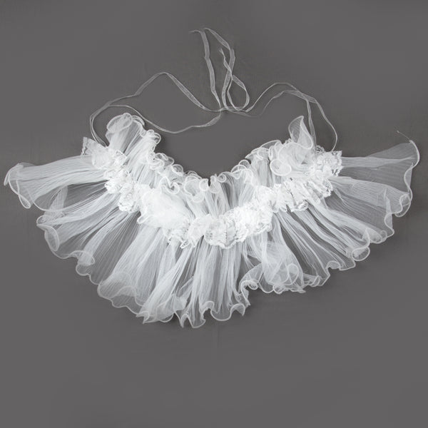 TIPY TIPY TAP RUFFLE FRILLY NECK - WHITE