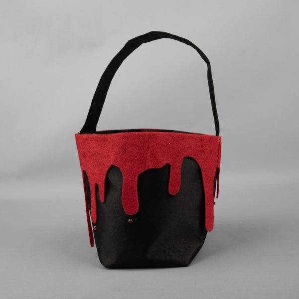 TIPY TIPY TAP BLOOD TRICK 0 TREAT BAG-BLACK/RED