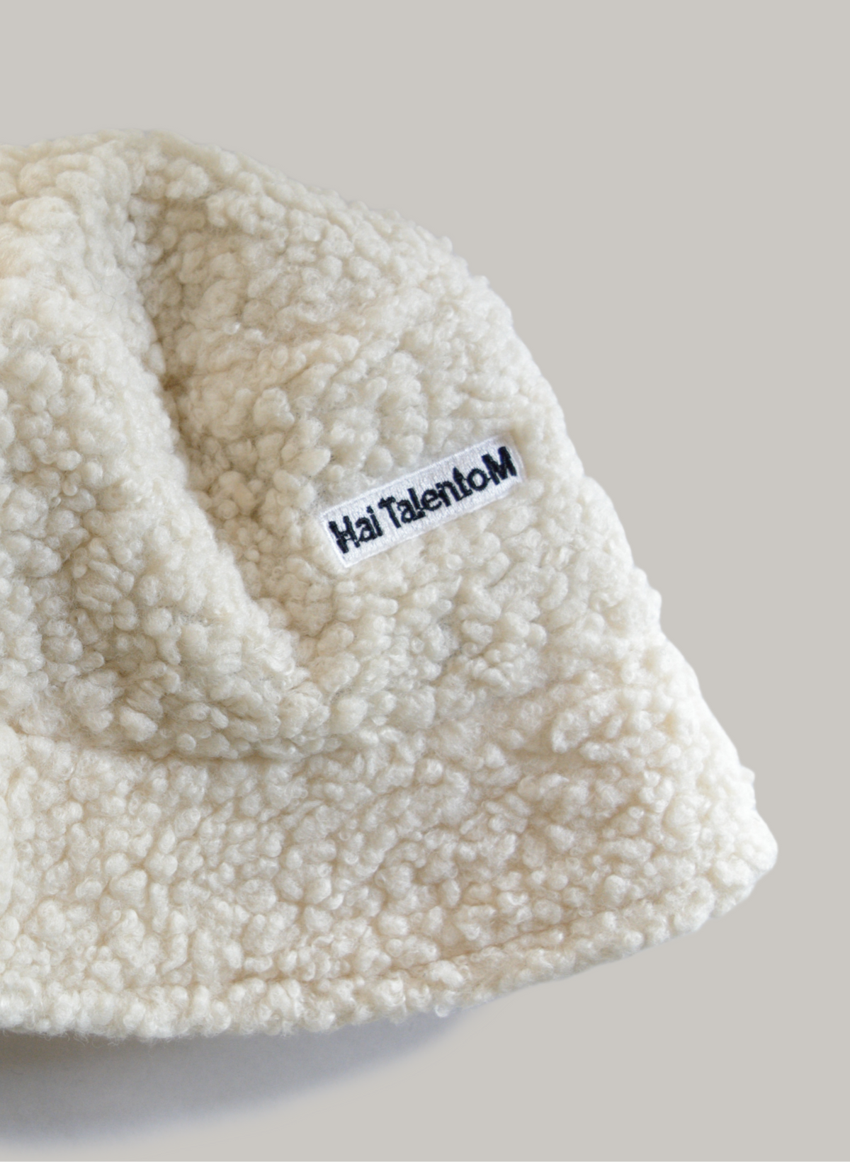 TIPY TIPY TAP WOOLEN BUCKET HAT