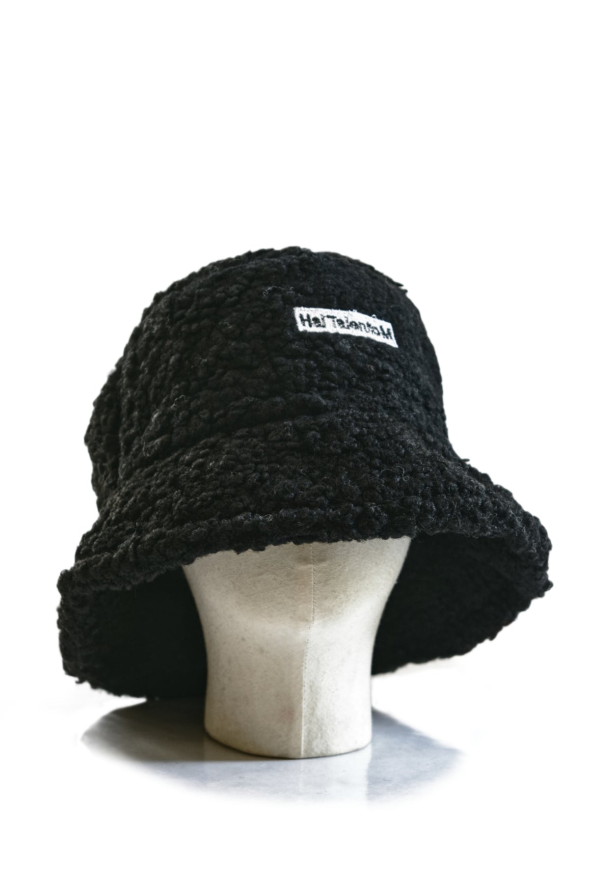 TIPY TIPY TAP WOOLEN BUCKET HAT