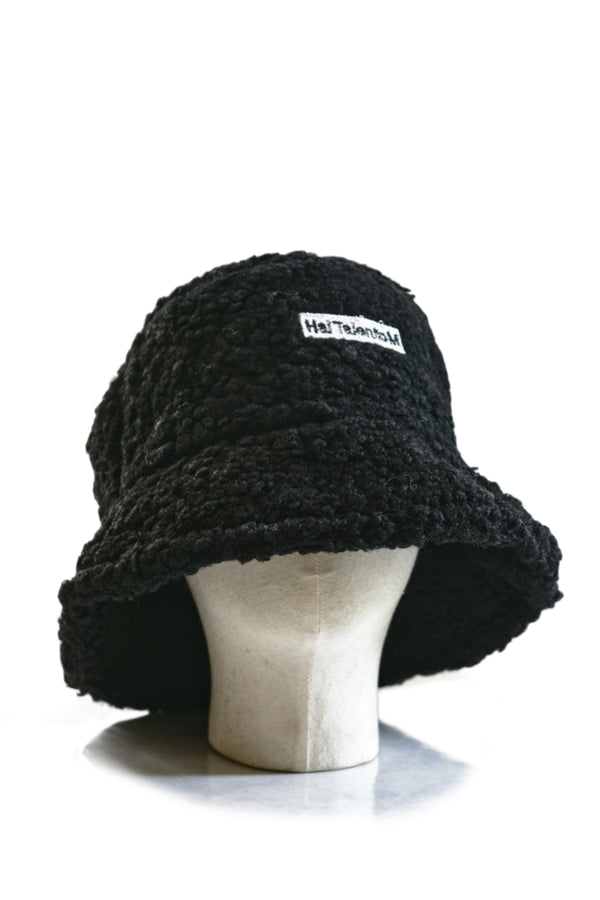 TIPY TIPY TAP WOOLEN BUCKET HAT