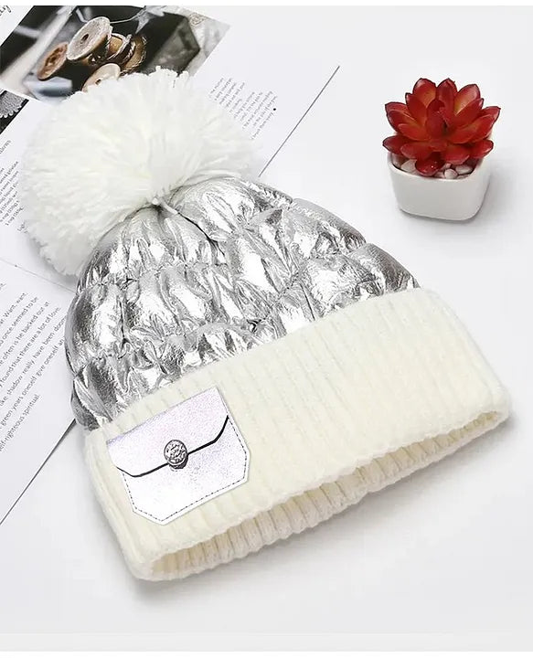 TIPY TIPY TAP WOOLLEN PUFFY LEATHER POMPOM CAP WITH POCKET - SILVER