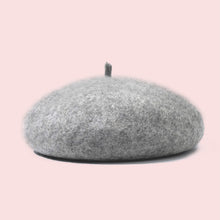 TIPY TIPY TAP WINTER BERET HAT - LIGHT GREY