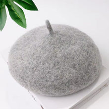 TIPY TIPY TAP WINTER BERET HAT - LIGHT GREY